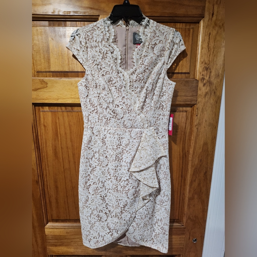 Vince Camuto Ivory dress Size 6